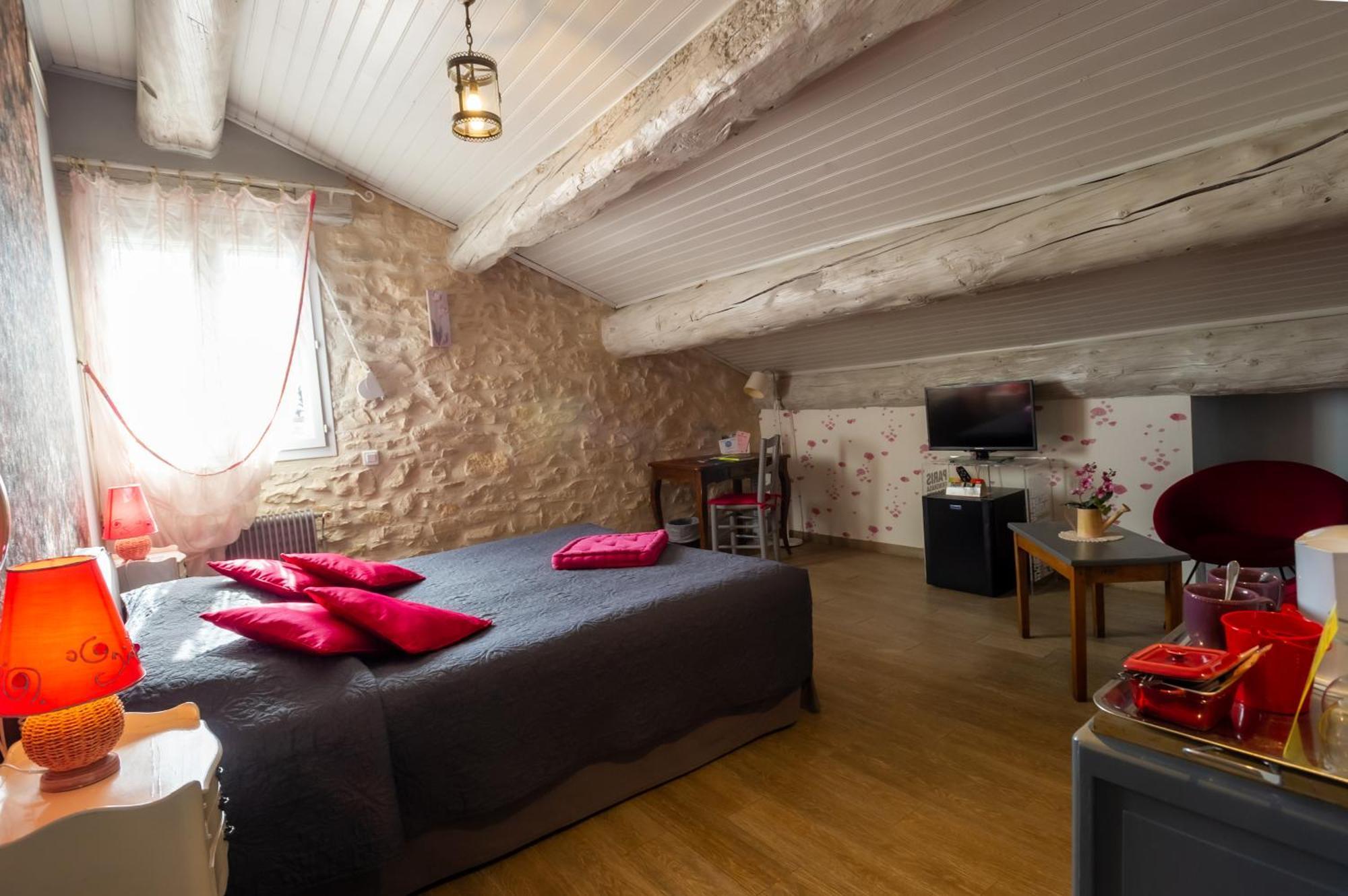 Logis Auberge De Tavel Eksteriør billede
