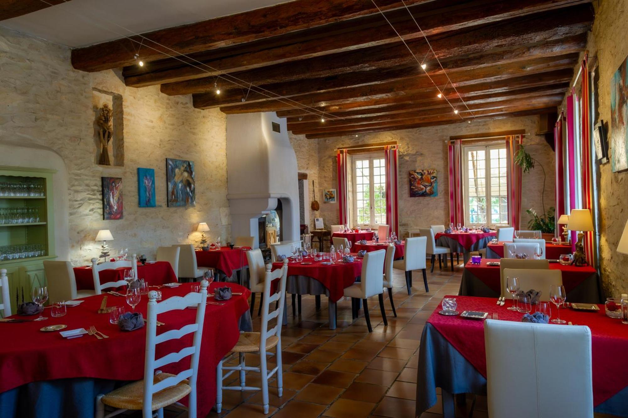 Logis Auberge De Tavel Eksteriør billede